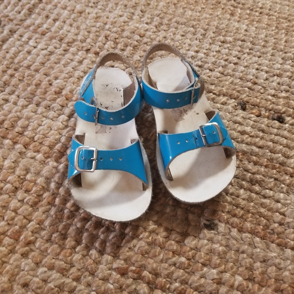 Blue shiney sun San sandals